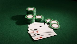 πόκερ τράπουλα μάρκες
