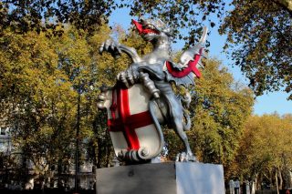London England statue