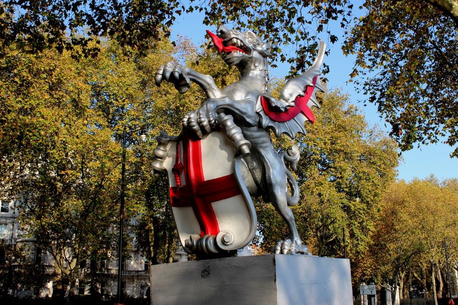 London England statue