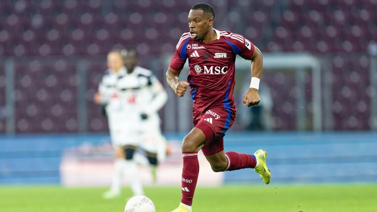 ντερεκ κουτεσα αεκ ανακοινωση