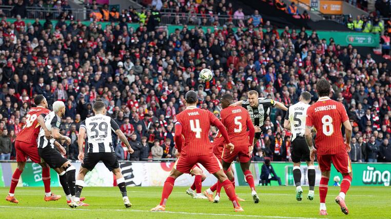 νιουκαστλ λιβερπουλ ειδικα στοιχηματα ειδικα παικτων αποδοσεις προγνωστικα