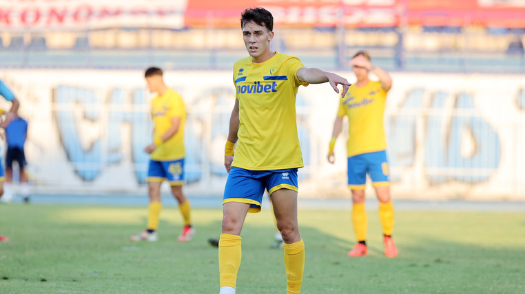 νικη βολου παναιτωλικός καναλι live streaming δωρεαν