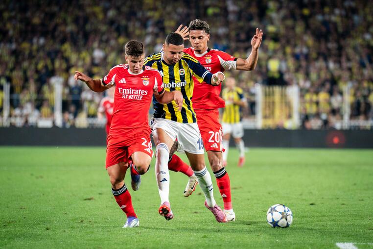 μπενφικα φενερμπαχτσε προγνωστικα στοιχημα αποδοσεις προσφορες