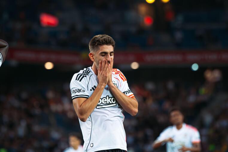 besiktas-saint-patricks