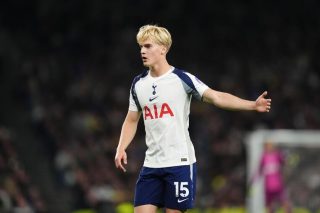 λιντς τοτεναμ καναλι live streaming δωρεαν