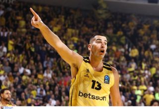 αρης μανρεσα καναλι live streaming δωρεαν