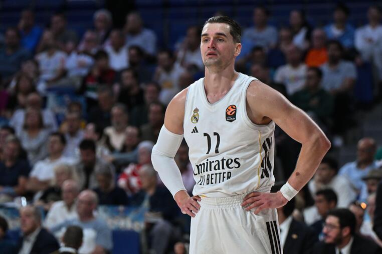 ερυθρος αστερας ρεαλ μαδριτης προγνωστικα στοιχημα αποδοσεις προσφορες