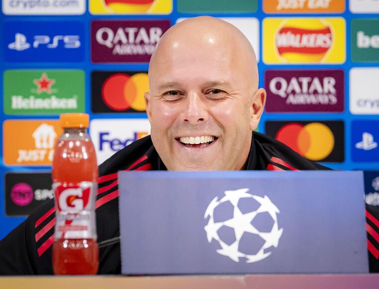 λιβερπουλ αϊντχοφεν προγνωστικα στοιχημα αποδοσεις προσφορες