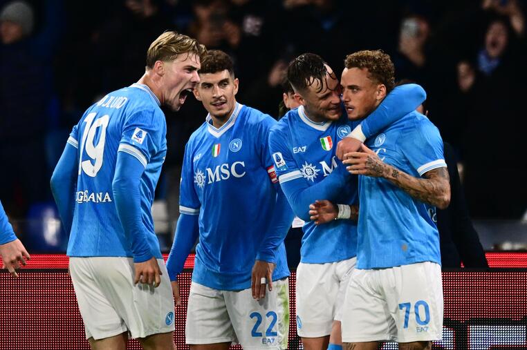 ναπολι καραμπαγκ προγνωστικα στοιχημα αποδοσεις προσφορες