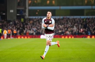 κρισταλ παλας αστον βιλα προσφορες αγωνα δωρεαν στοιχημα