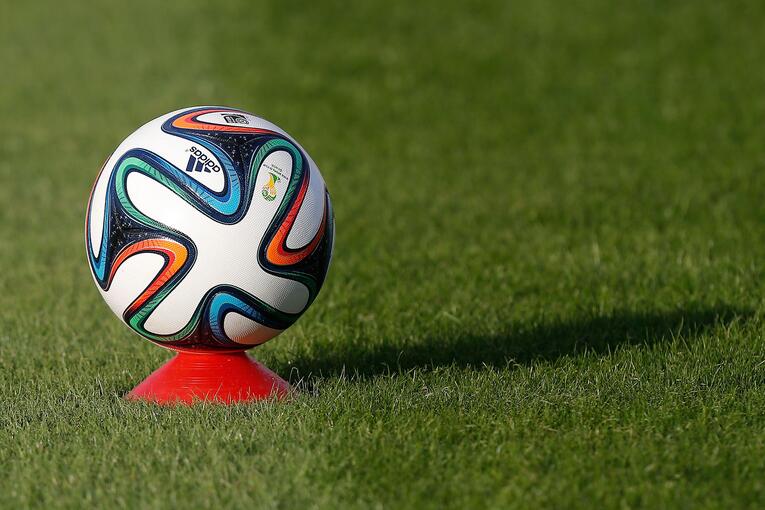 brazuca-mpala-mundial