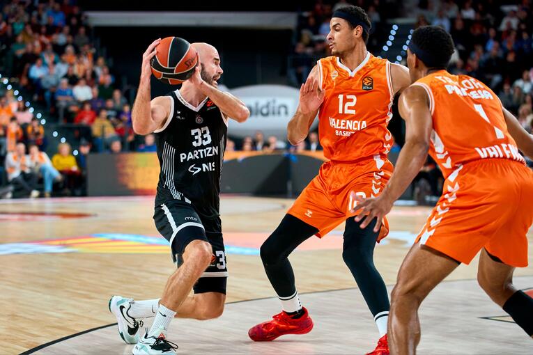 valencia-monaco-prosfores