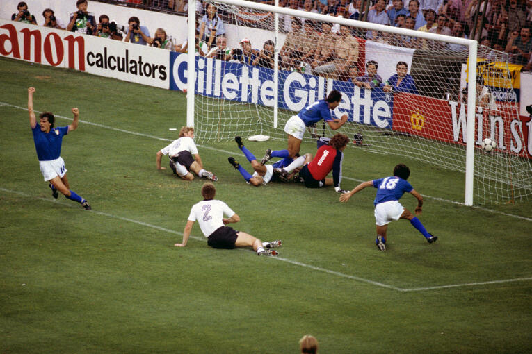 perigrafes-best-mountial