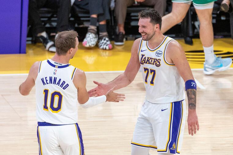 ντιτρόιτ πιστονς λος αντζελες λεϊκερς ειδικα στοιχηματα ειδικα παικτων αποδοσεις προγνωστικα