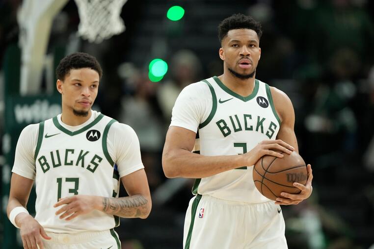 λος αντζελες κλιπερς μιλγουοκι μπακς ειδικα στοιχηματα ειδικα παικτων αποδοσεις προγνωστικα